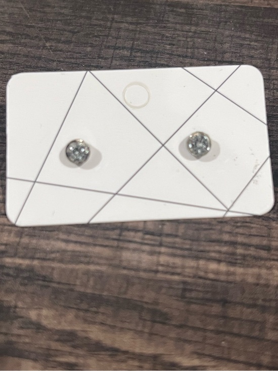 Jewelry - Crystal Stud Earrings - Clear Silver Tone CZ